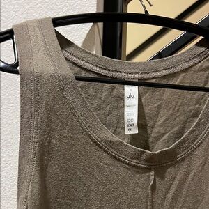 ALO Yoga Women's Taupe Tank Top